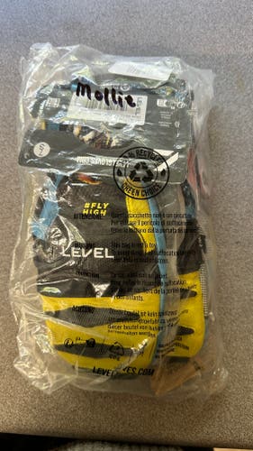 Brand new Level SQ CF Mitt yellow-blue, size 7 (small)