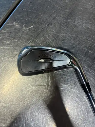 1 iron Titleist U505 (Used)