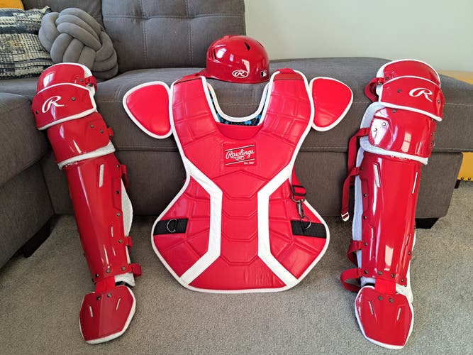 Red Rawlings Mach Catcher's Set (New)