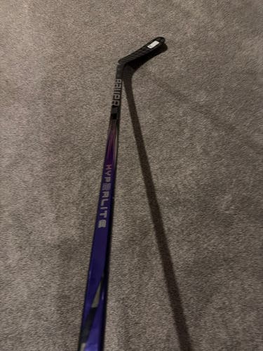 Senior Bauer Vapor Hyperlite 2 Right Handed Hockey Stick P92M 82 Flex Pro Stock (New)