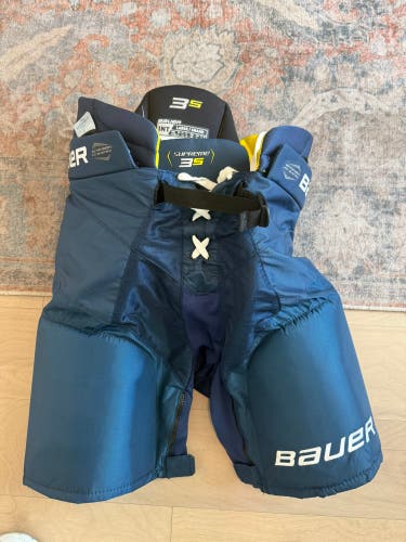 Men's Intermediate Large Bauer Supreme 3S Hockey Pants (Used)