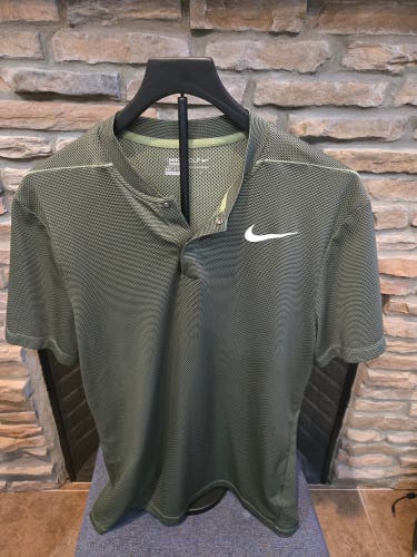 Used Olive Green Large Men's Nike Shirt (Used)
