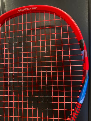 Adult YONEX VCORE Tennis Racquet (Used) 100L