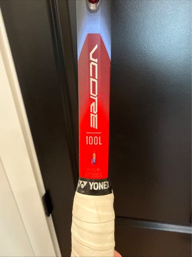 Adult YONEX VCORE Tennis Racquet (Used)