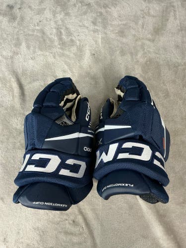 Blue Senior CCM Tacks XF Pro Gloves 14" (Used)