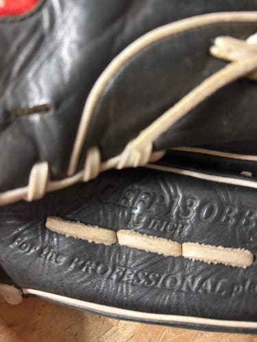 Rawlings RH Baseball Glove 13" (Used)