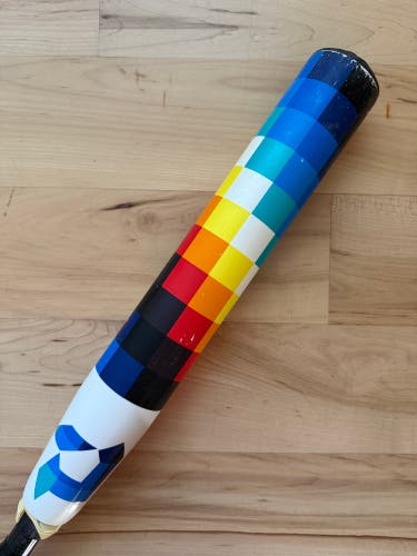 2023 DeMarini Prism Bat 28/17 (-11) Fastpitch Softball Bat