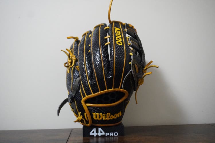 College Issued Wilson A2000 RH Outfield Baseball Glove 12.5" (Used) App State
