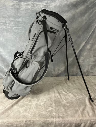 Green Men's Jones Bag (Used)