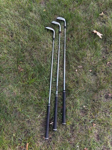 Men's Titleist Vokey Right Handed Wedge Wedge Flex Steel Shaft sm10 set of three 50 54 58