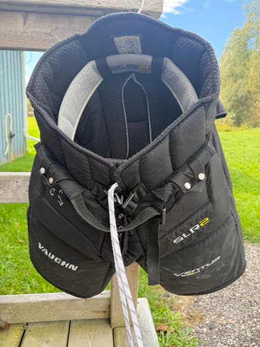 XL intermediate Vaughn Goalie Pants (Used)