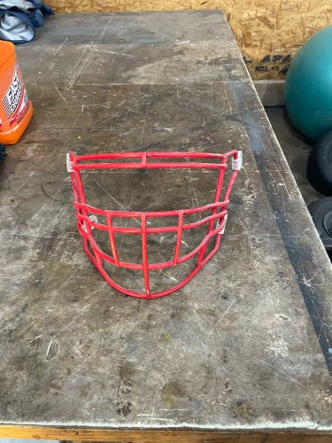 Riddell SpeedFlex Youth or Adult Football Facemask In Red