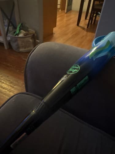 2027 Easton Hype Fire Composite BBCOR Certified Bat (-3) 27 oz 30" (New)