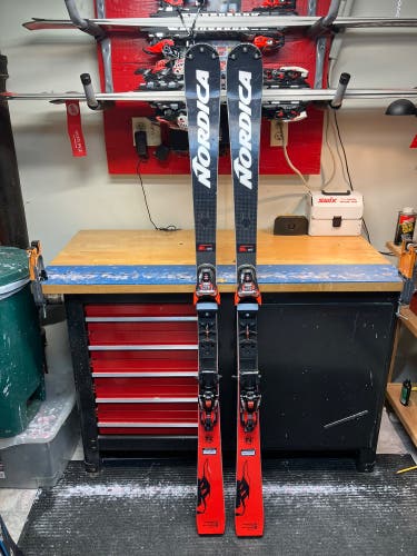 Nordica 165 cm Racing Dobermann SL WC Skis With Bindings Max Din 18 (Used) B