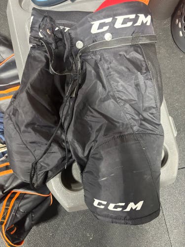 Junior Small CCM JetSpeed FT455 Hockey Pants (Used)