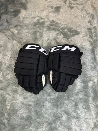 Black Youth CCM LTP Gloves 10" (Used)