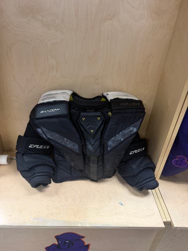 Large Bauer Shadow Goalie Chest Protector (Used)