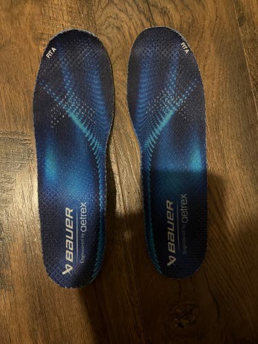BAUER Aetrex Skate Orthotics – FIT A – Size 6 (New)