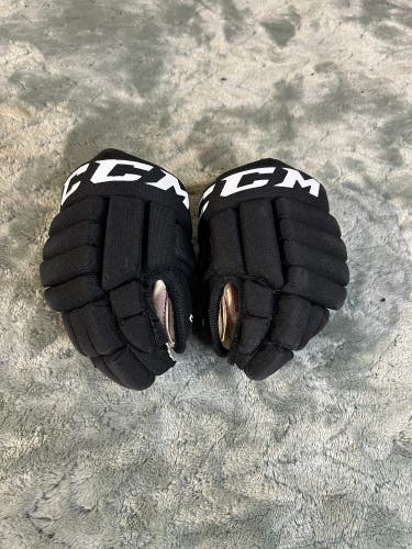 Black Youth CCM LTP Gloves 8" (Used)