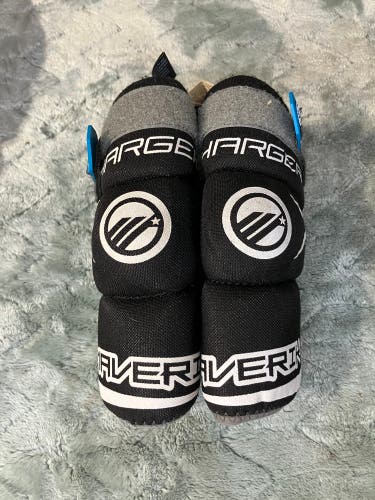 Small Youth Maverik Charger Arm Pads (Used)