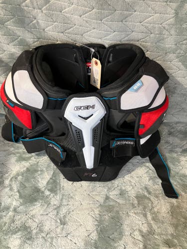 Small Senior CCM JetSpeed FT6 Shoulder Pads (Used)