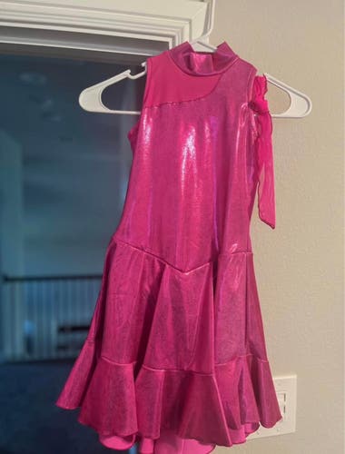 (Used) girls size 8 figure skating dress with hair tie