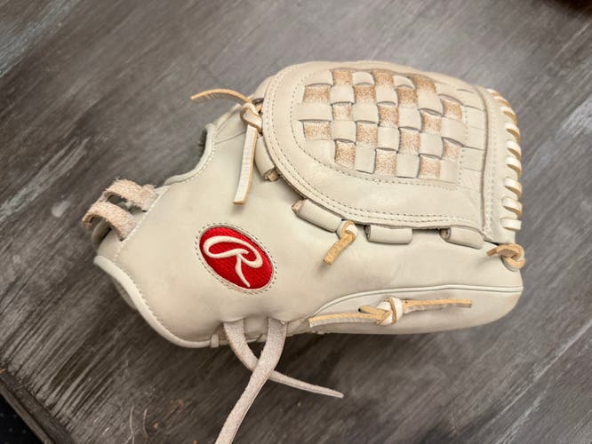 Rawlings Gg elite RH Softball Glove 12.5" (Used )