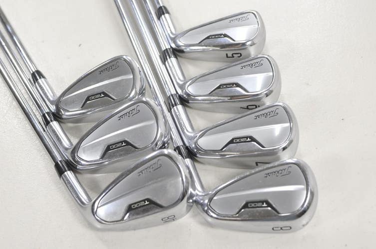Titleist T200 2023 5-PW,48* Iron Set Regular Flex AMT Black R300 Steel # 220464