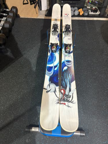 J Skis The Friend “Dragon” 183cm Limited Edition + Look Pivot 14- only 6 days use