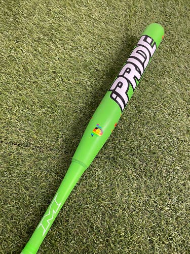 Miken iPride Composite 2-Piece 13.25" Balanced (2 1/4") Slowpitch 2026