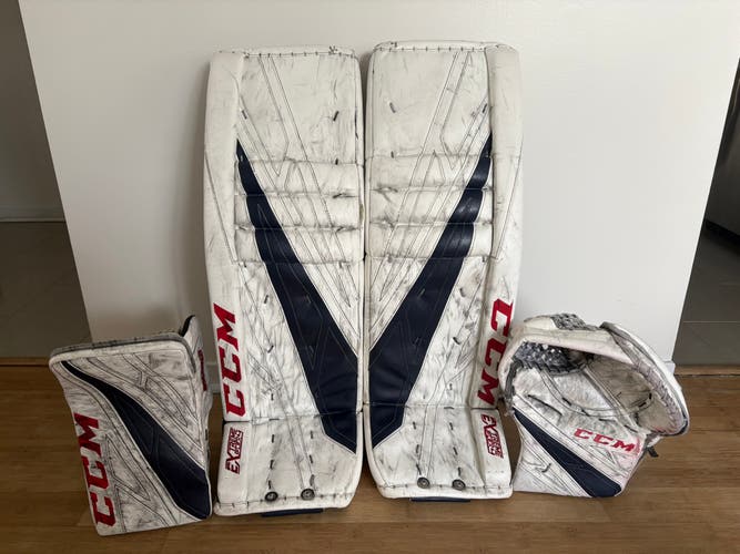 36" CCM Extreme Flex 4 Regular Goalie Full Set Pro Stock (Used)