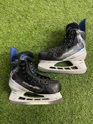 Bauer Vapor FLYLITE (2025 Model) - Youth
