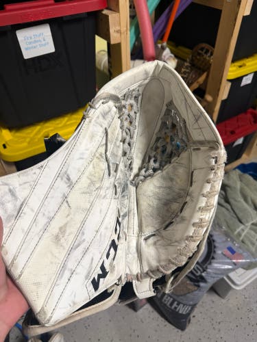 CCM EFlex 5.9 Custom 600 Break with D30 Regular (Used)