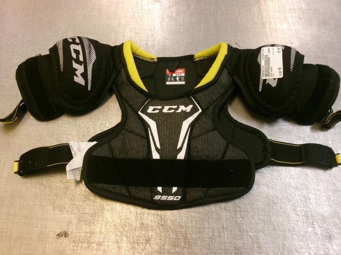Used CCM 9550 Youth Shoulder Pads MD 11339-S000207882