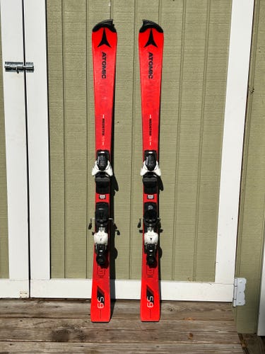 Racing 131 cm Atomic Redster S9 SL Skis With Bindings Max Din 10 (Used)