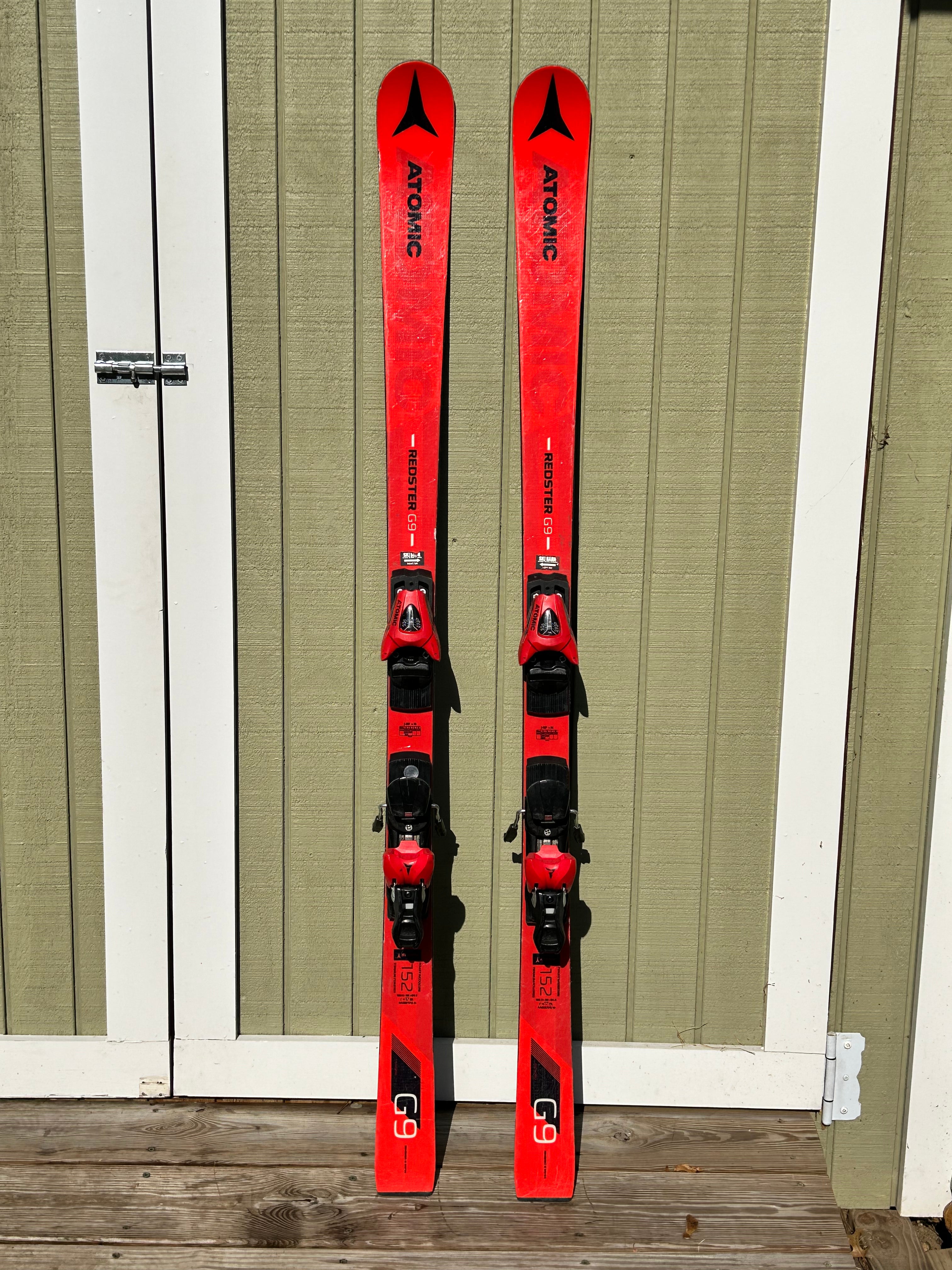 Atomic 166 cm Redster G9 GS Racing Skis With Atomic Z12 Bindings