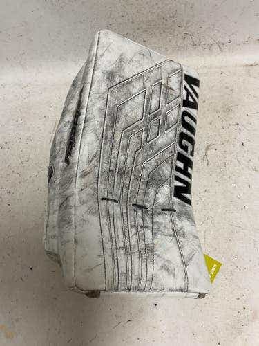 Used Vaughn VELOCITY XFP Senior Goalie Catcher White 11855-S000211038