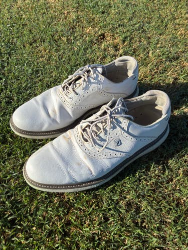 Men's Size M 11.0 (W 12.0) Footjoy Golf Shoes (Used)