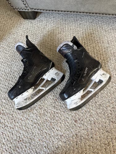 Black 2024 Bauer Supreme Shadow Hockey Skates 6.5 (Used) Upgraded steel included!!(fly-ti)