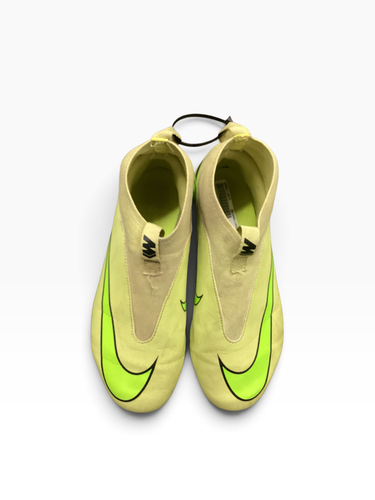 Used Nike Soccer Cleats Green Junior 06 11846-S000111877