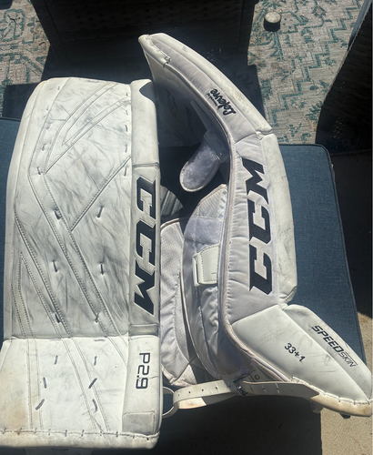 33" CCM Premier P2.9 Goalie Leg Pads (Used)