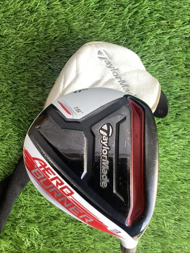 TaylorMade Aero Burner Fairway 3 Wood 15* With Regular Graphite Shaft