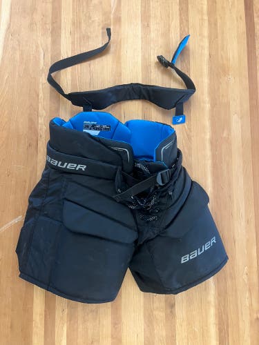 Junior L/XL Bauer GSX Hockey Goalie Pants (Used)