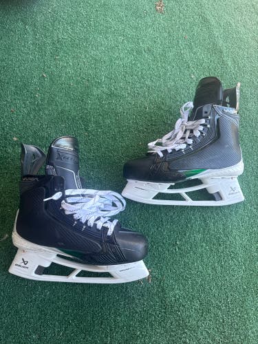 Green Green Senior Bauer Vapor Flylite Hockey Skates (Fit 2) Size 9.5 (New)