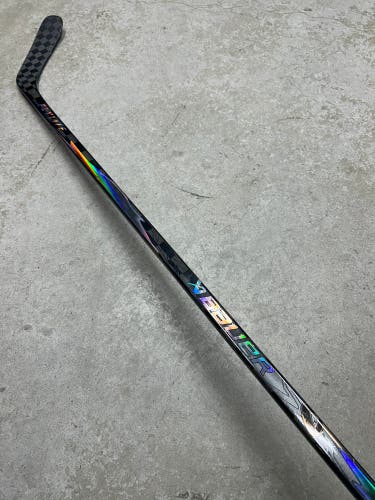 70 Flex P88 Senior Bauer Flylite Right Hand Hockey Stick Pro Stock (Used)