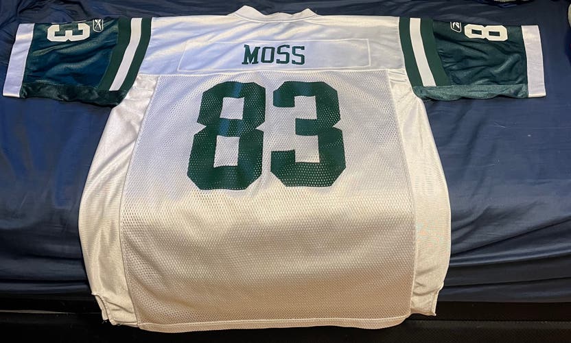 White Large Men's Reebok Jersey (Used)