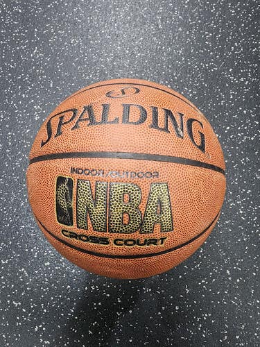 Used Spalding NBA Cross Court Basketball 29.5 11849-S000045247