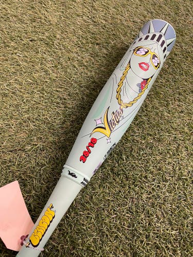 Victus Nova Lit Beacon SL (2 3/4") USSSA Bat 2026 (-10)