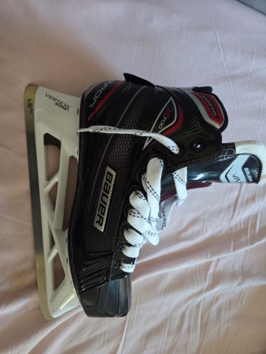 Bauer X700 Hockey Goalie Skates Extra Wide Width 7