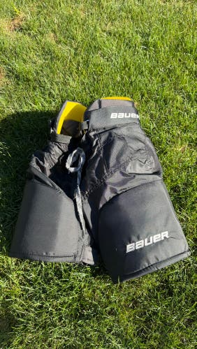 Youth Bauer Supreme TotalOne MX3 Hockey Pants (Used)